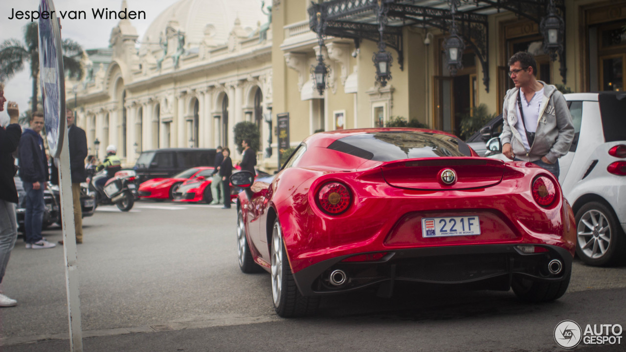 Alfa Romeo 4C Coupé