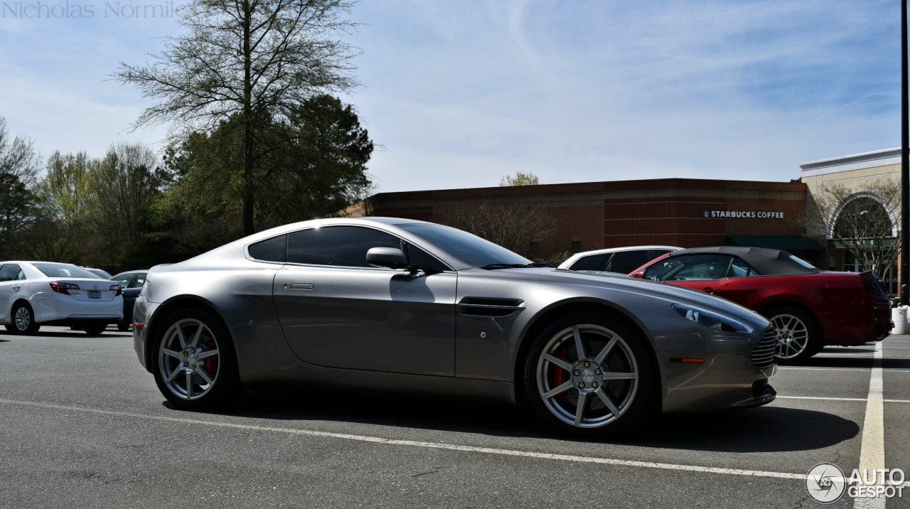 Aston Martin V8 Vantage