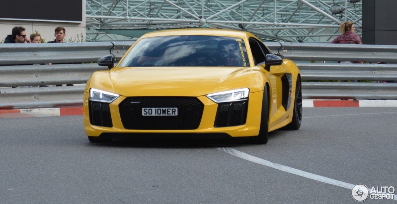 Audi R8 V10 Plus 2015