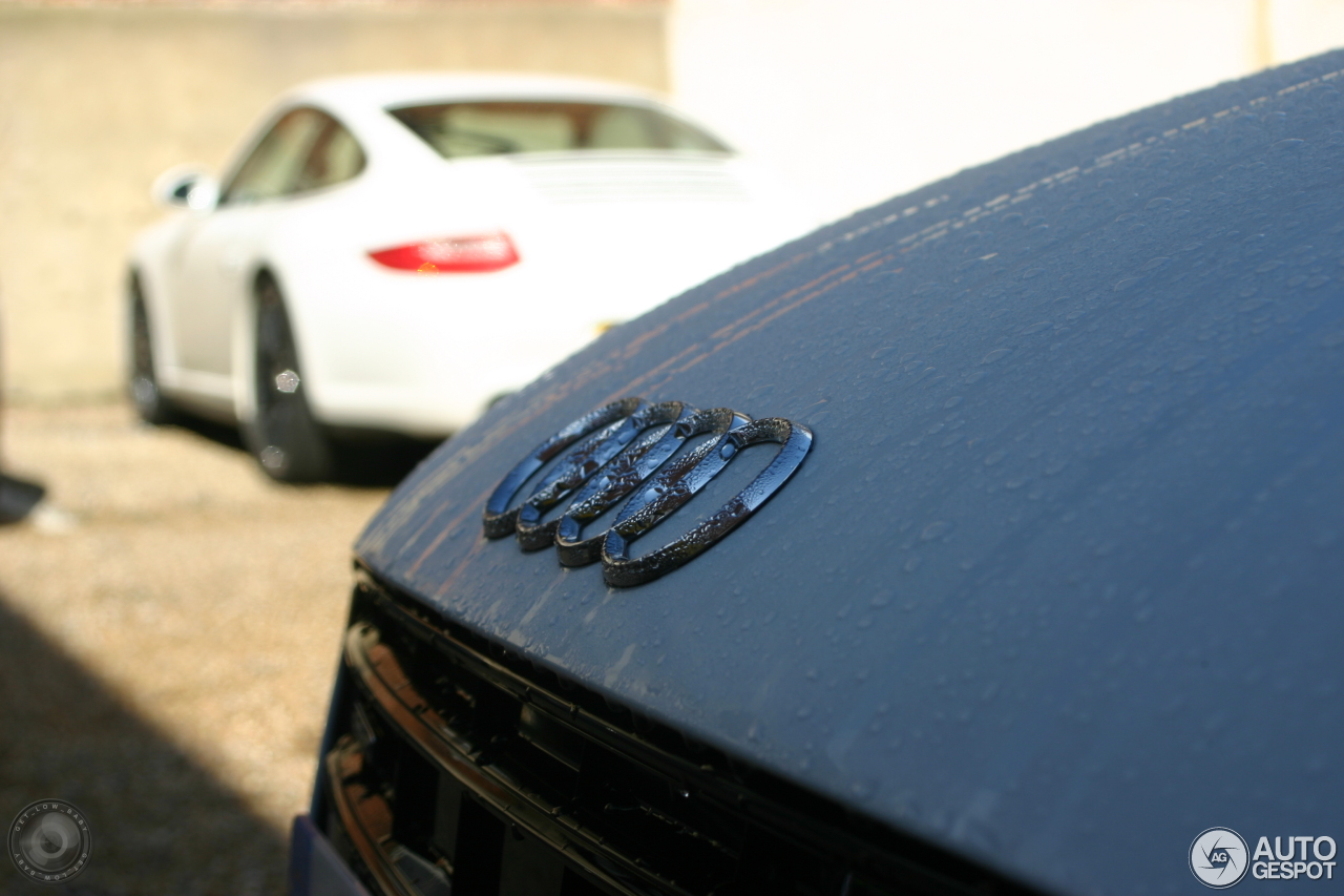 Audi R8 V10 Spyder 2013