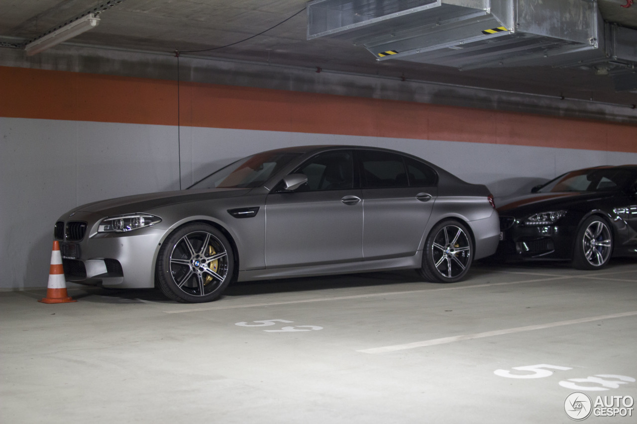 BMW M5 F10 30 Jahre Edition