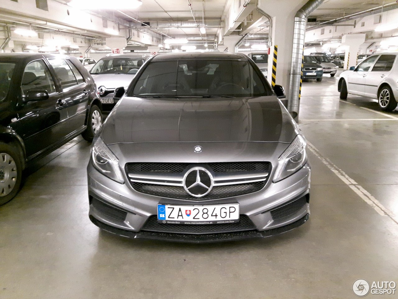 Mercedes-Benz A 45 AMG