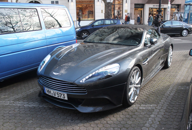 Aston Martin Vanquish Volante