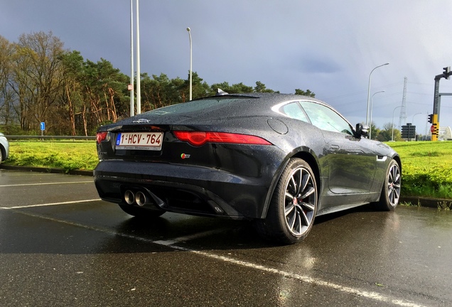 Jaguar F-TYPE S Coupé