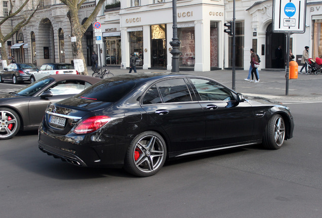 Mercedes-AMG C 63 S W205