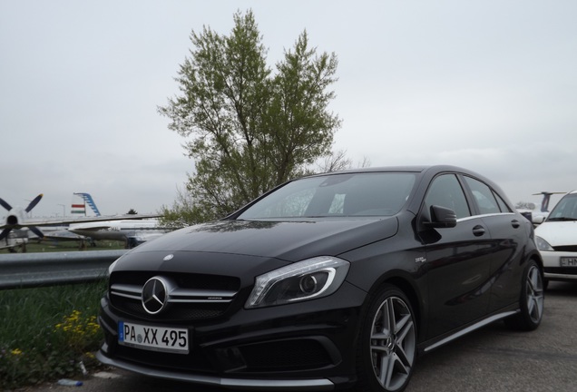 Mercedes-Benz A 45 AMG