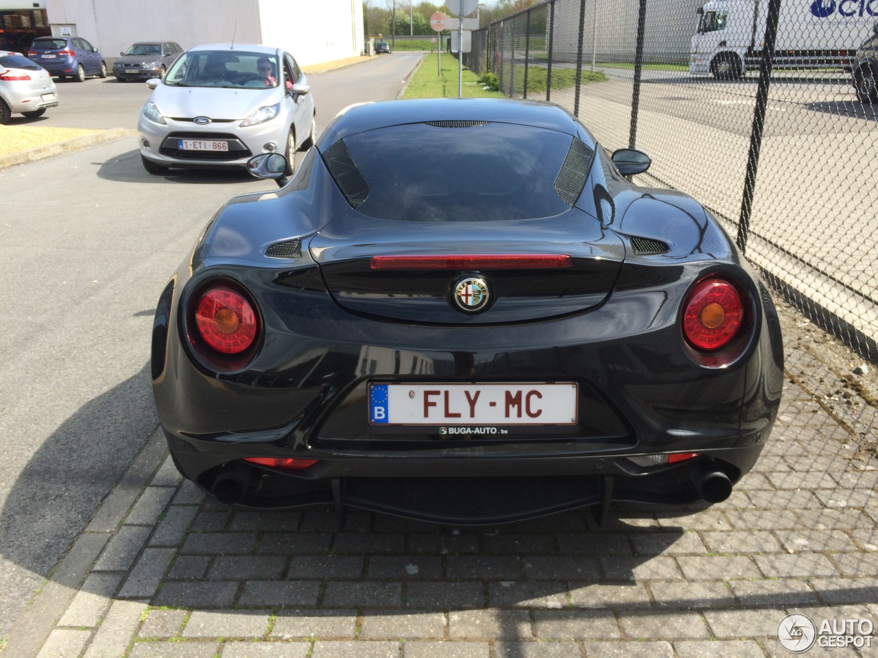 Alfa Romeo 4C Coupé