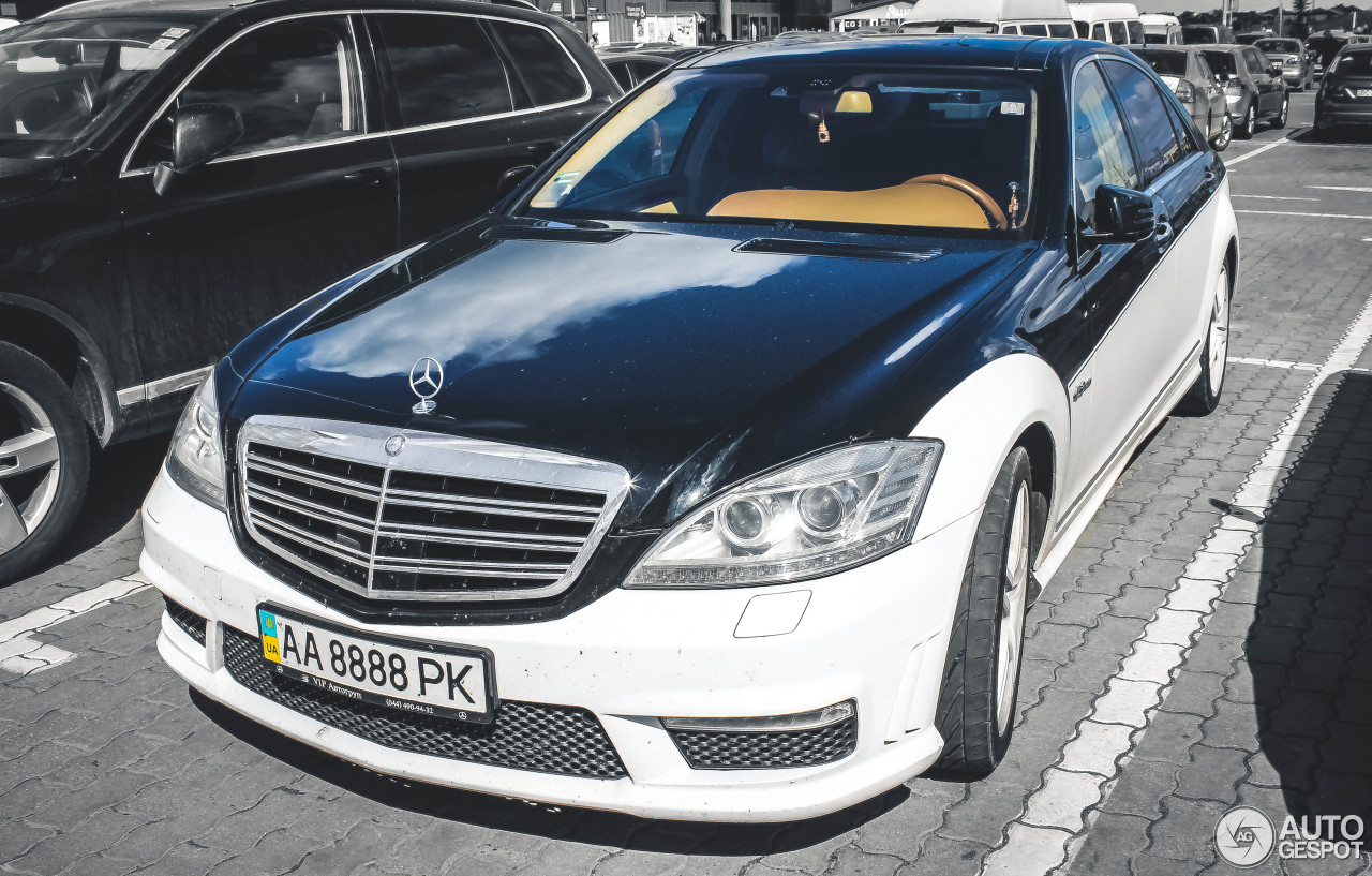 Mercedes-Benz S 63 AMG W221 2010