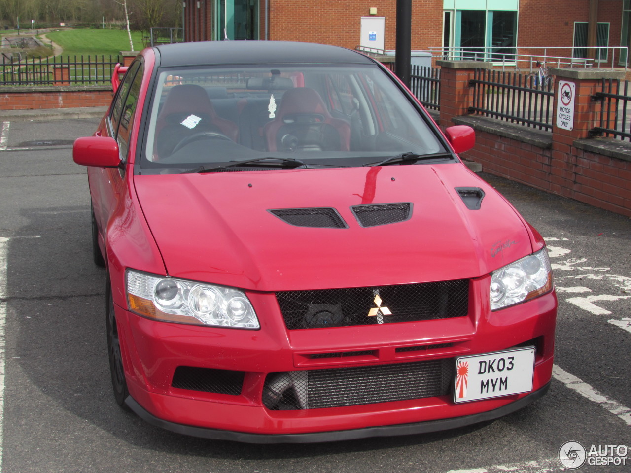 Mitsubishi Lancer Evolution VII FQ-300