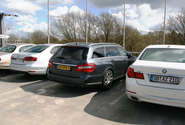 Mercedes-Benz E 63 AMG S212 V8 Biturbo