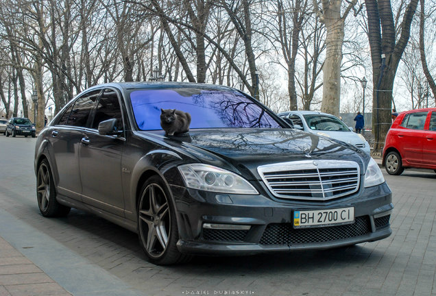 Mercedes-Benz S 63 AMG W221 2010