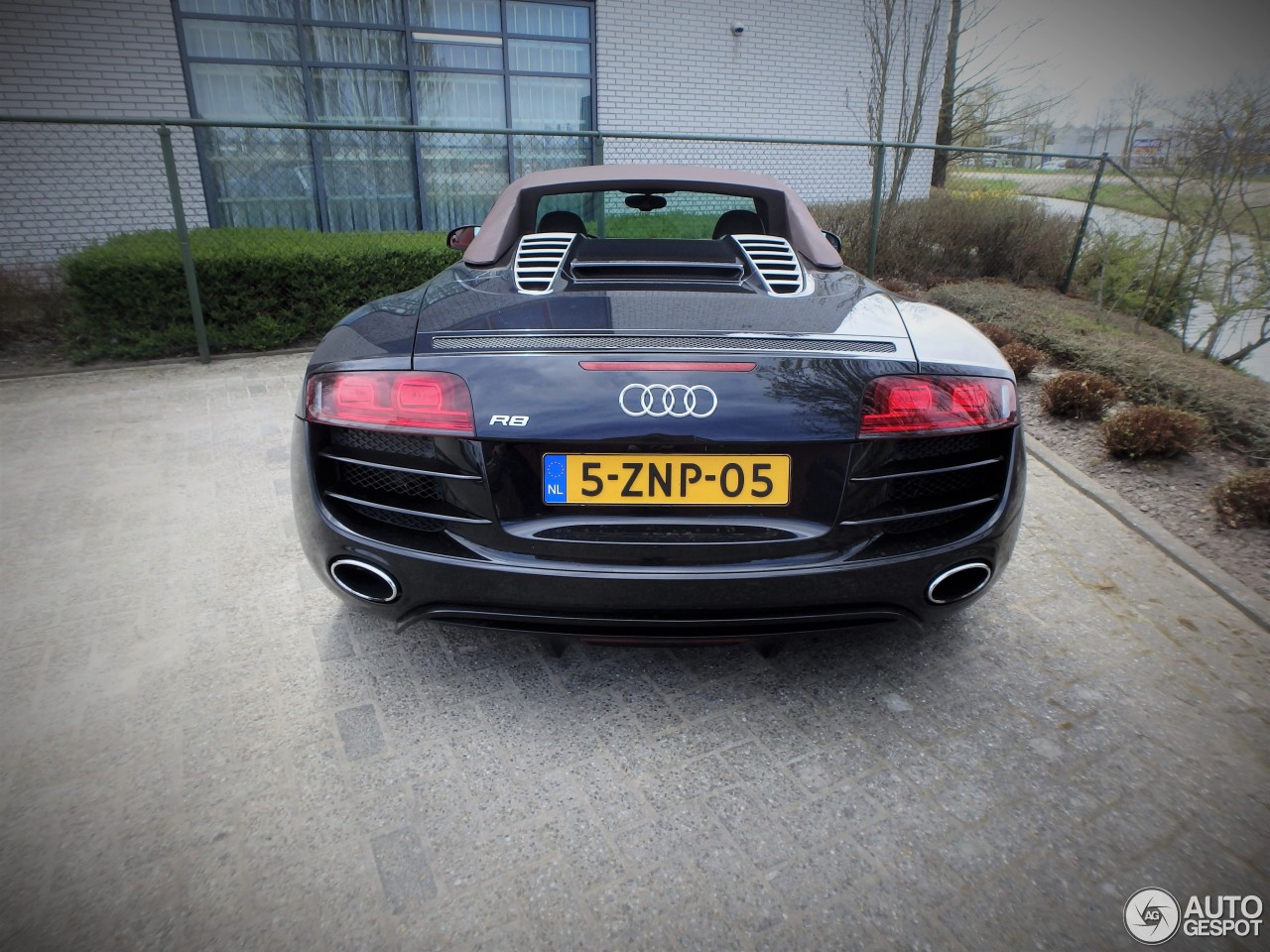 Audi R8 V10 Spyder