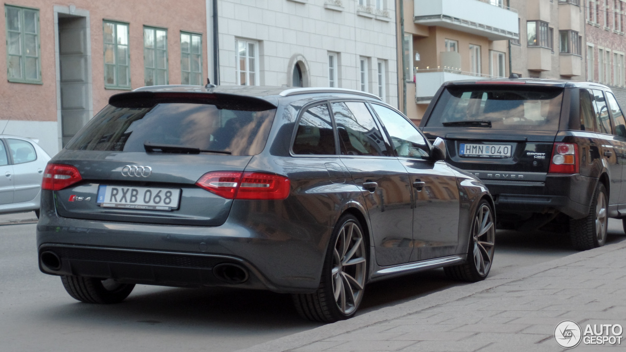 Audi RS4 Avant B8