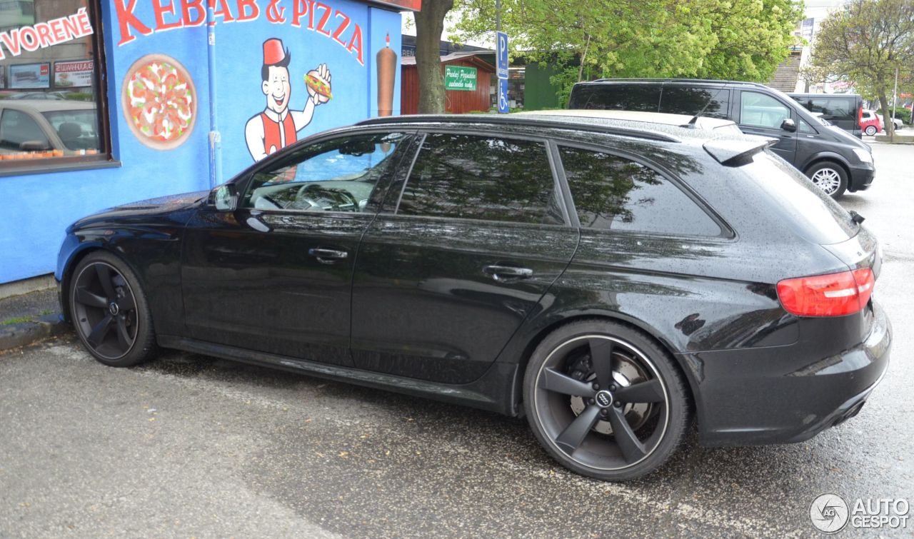 Audi RS4 Avant B8