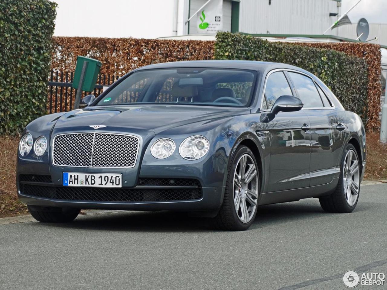 Bentley Flying Spur V8