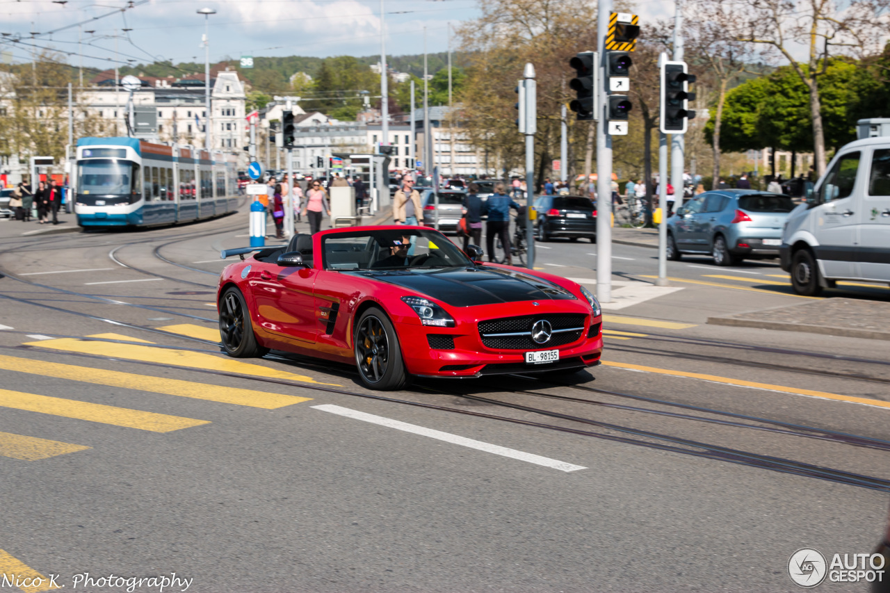 Mercedes-Benz SLS AMG GT Roadster Final Edition