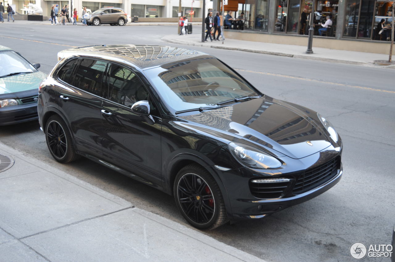 Porsche 958 Cayenne Turbo S