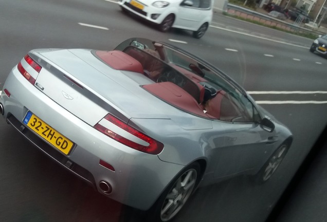 Aston Martin V8 Vantage Roadster