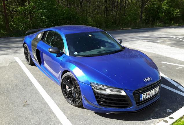 Audi R8 V10 Plus 2013