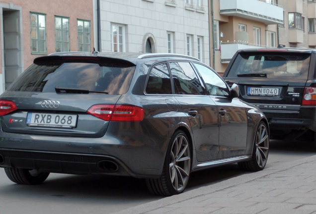 Audi RS4 Avant B8