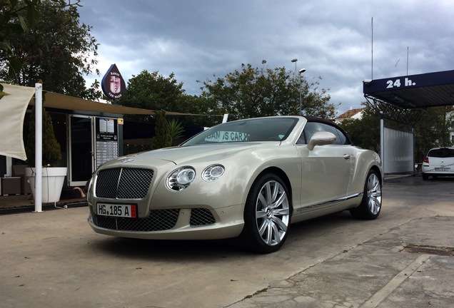 Bentley Continental GTC 2012