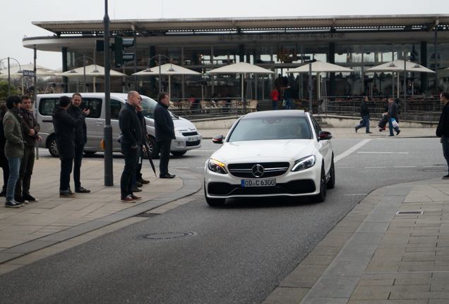 Mercedes-AMG C 63 S W205