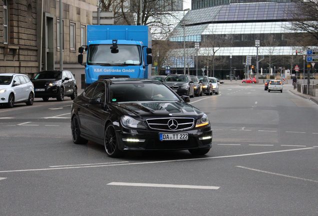 Mercedes-Benz C 63 AMG Coupé