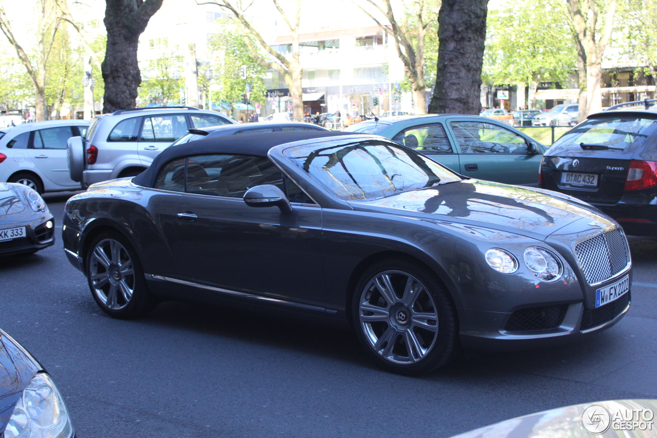 Bentley Continental GTC V8