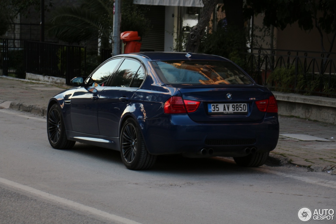 BMW M3 E90 Sedan 2009