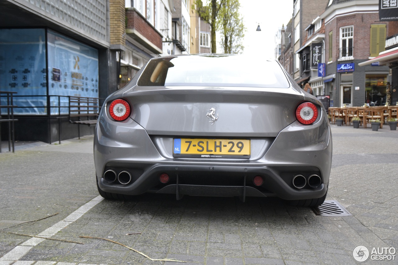 Ferrari FF