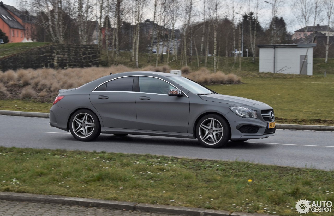 Mercedes-Benz CLA 45 AMG C117