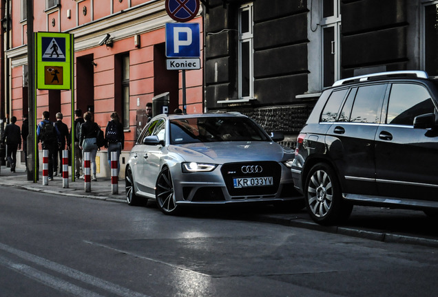 Audi RS4 Avant B8