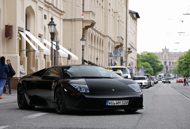 Lamborghini Murciélago LP640