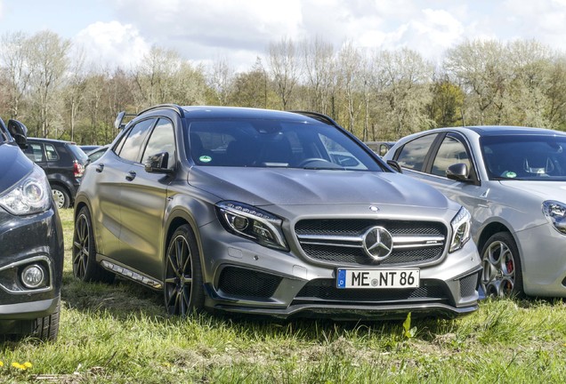 Mercedes-Benz GLA 45 AMG X156