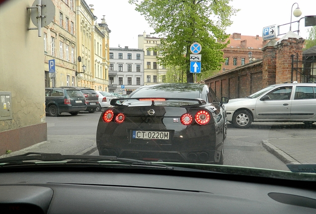 Nissan GT-R 2013