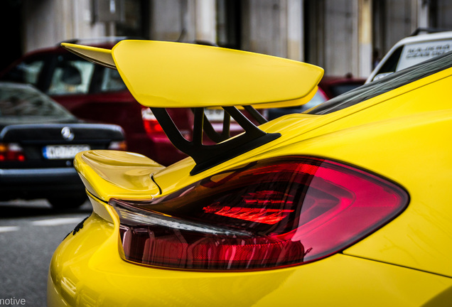 Porsche 981 Cayman GT4