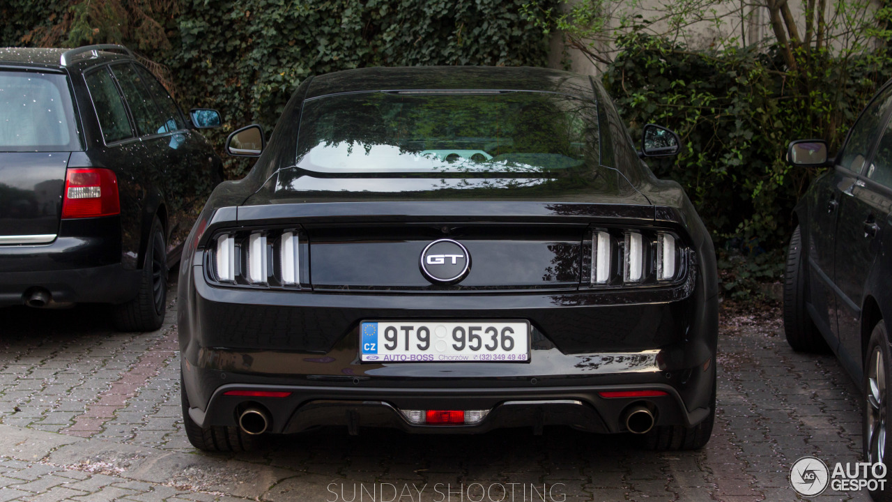 Ford Mustang GT 2015