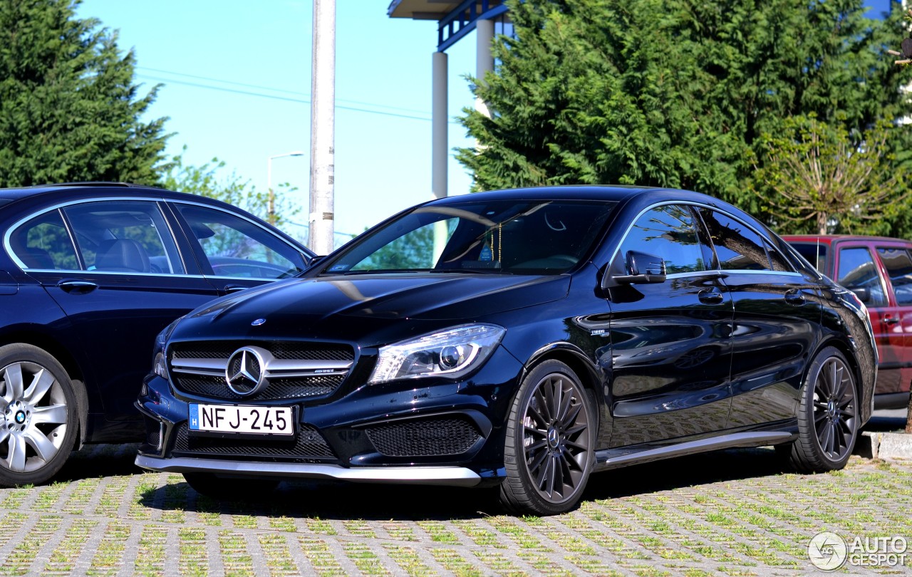 Mercedes-Benz CLA 45 AMG C117