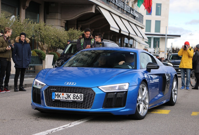 Audi R8 V10 Plus 2015