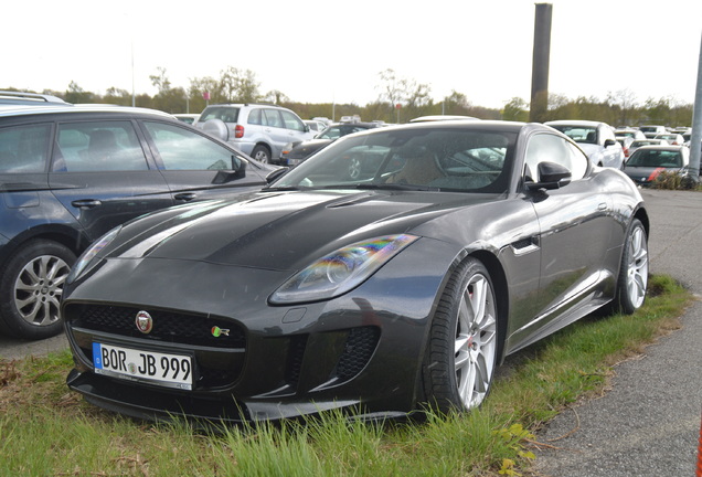 Jaguar F-TYPE R Coupé