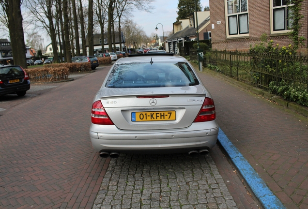 Mercedes-Benz E 55 AMG