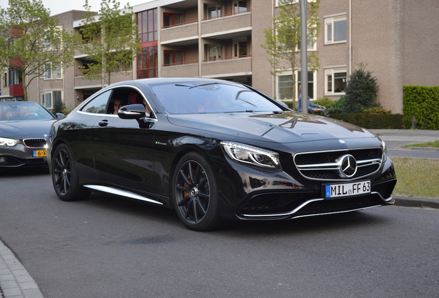 Mercedes-Benz S 63 AMG Coupé C217