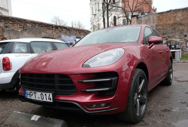 Porsche 95B Macan Turbo