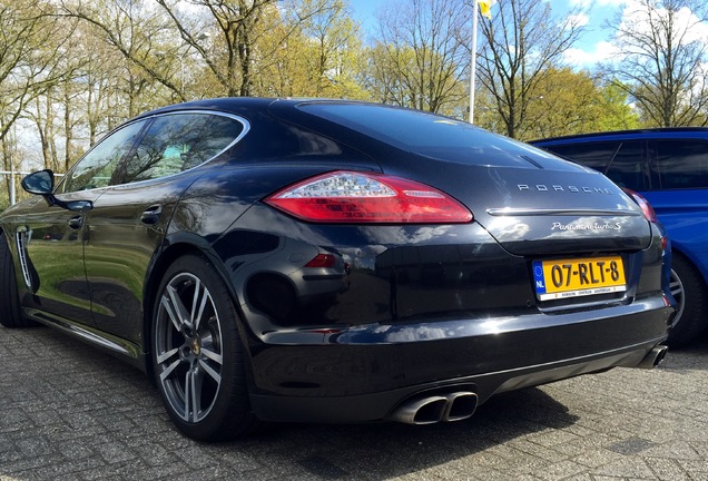 Porsche 970 Panamera Turbo S MkI