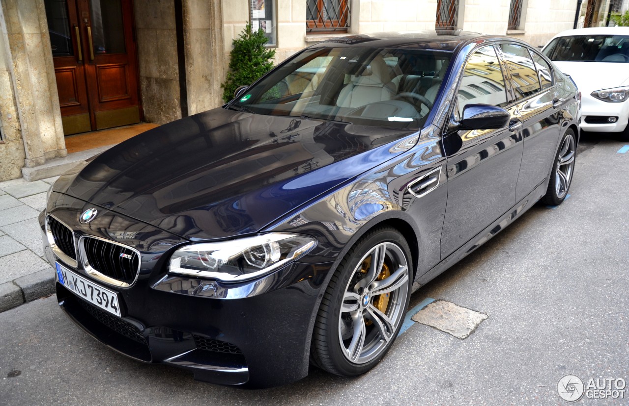 BMW M5 F10 2014 Performance Edition