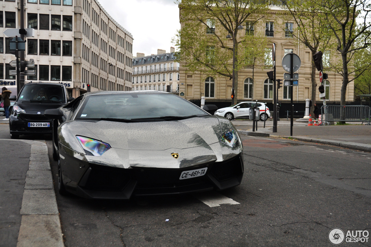 Lamborghini Aventador LP700-4