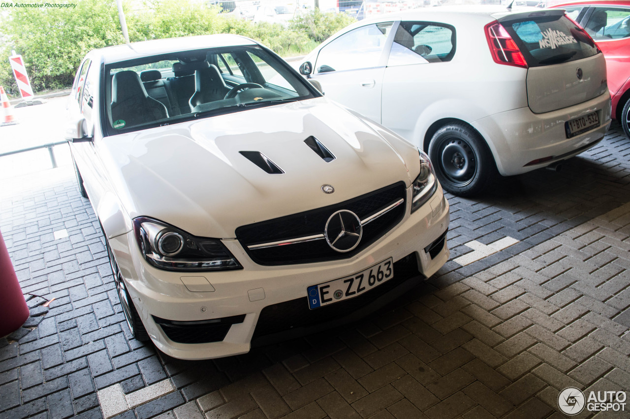 Mercedes-Benz C 63 AMG Edition 507