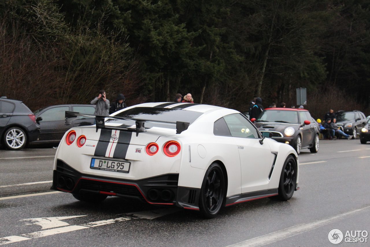 Nissan GT-R 2011 Nismo