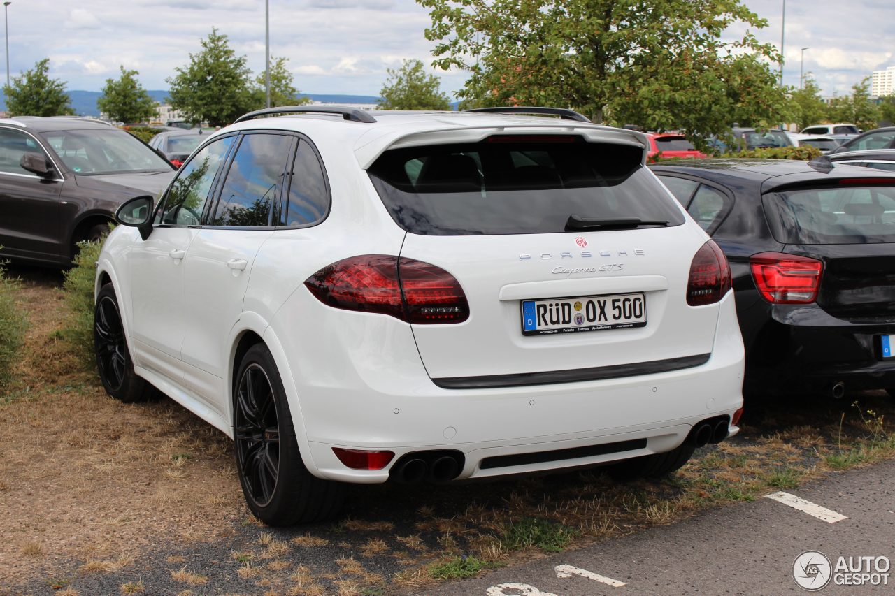 Porsche 958 Cayenne GTS