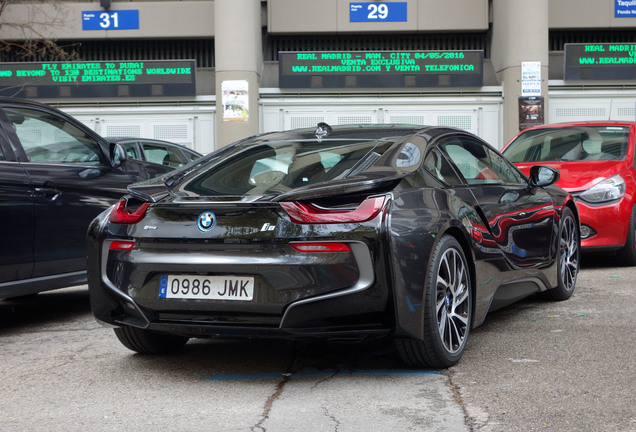 BMW i8